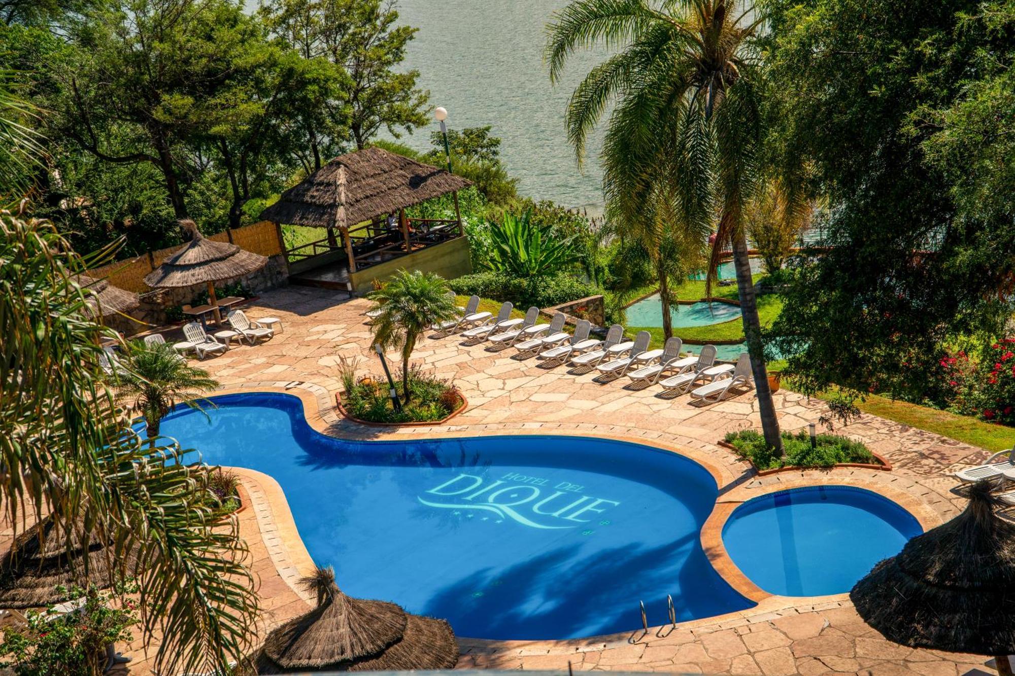Hotel Del Dique 카브라 코랄 외부 사진